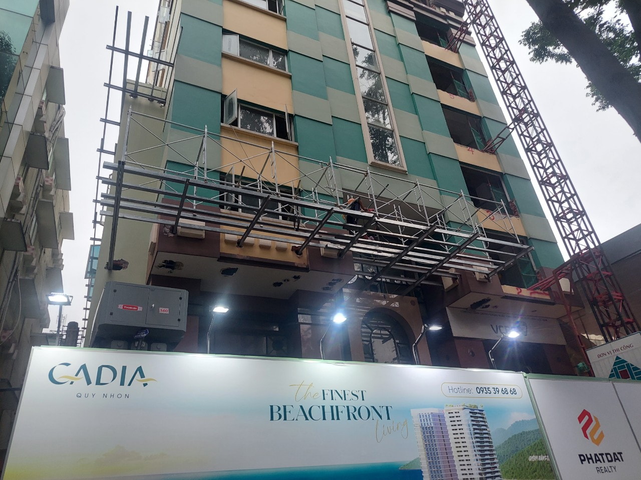 Toà nhà văn phòng (70 Phạm Ngọc Thạch-Quận 3)